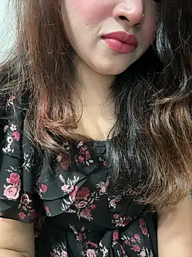 riya sharma11 online show from April 17, 2026, 4:54 pm