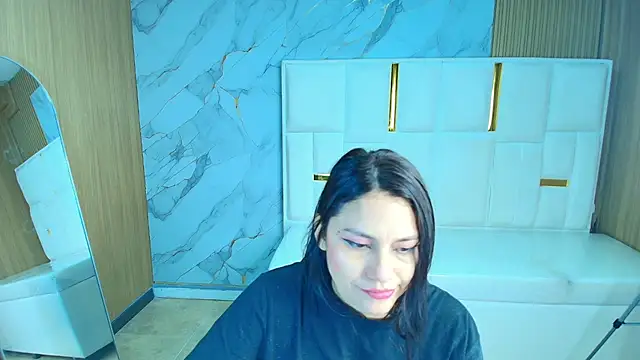 rox luxury tf online show from April 20, 2026, 1:25 pm