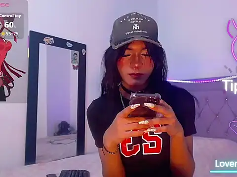 moonlyvelvet online show from February 21, 2026, 6:03 am