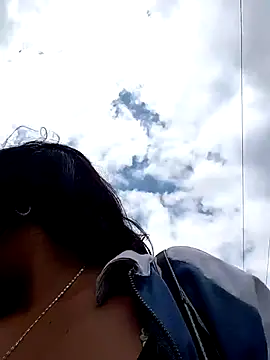 Snapshot of Mari-98 chatting on February 25, 2026, 6:17 pm Mari-98 online show from February 25, 2026, 6:17 pm