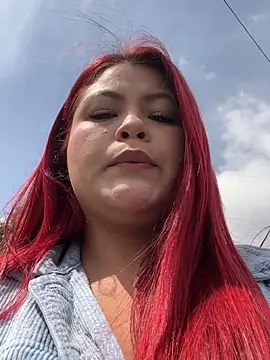 Snapshot of Lia-Moon77 chatting on February 10, 2026, 6:34 pm Lia-Moon77 online show from February 10, 2026, 6:34 pm