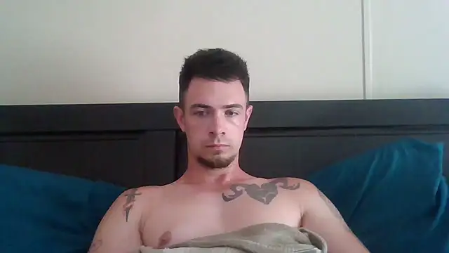 Snapshot of midnightsinz chatting on April 27, 2026, 7:56 pm midnightsinz online show from April 27, 2026, 7:56 pm
