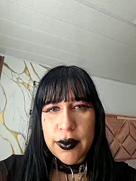 Snapshot of valen_ros chatting on May 16, 2026, 6:32 am valen ros online show from May 16, 2026, 6:32 am