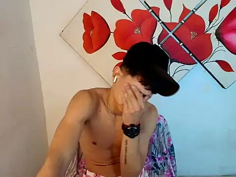 Snapshot of Jesshot_bigcock20cm chatting on August 3, 2026, 3:05 am Jesshot bigcock20cm online show from August 3, 2026, 3:05 am