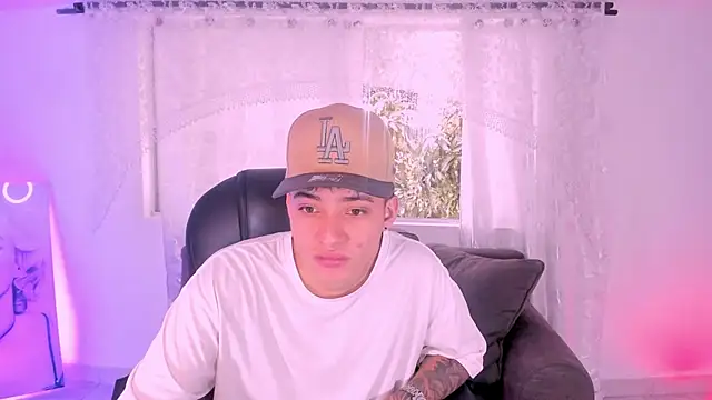 Wesleey-Boy online show from March 30, 2026, 8:21 pm