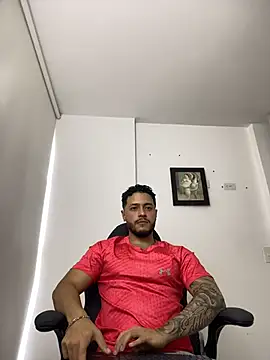 Snapshot of MattiaDupont chatting on March 16, 2026, 10:14 pm MattiaDupont online show from March 16, 2026, 10:14 pm