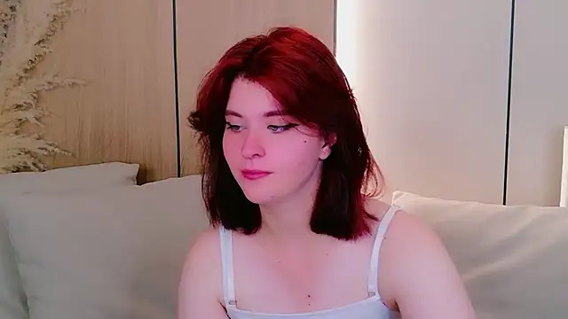 Milana Bold online show from July 14, 2026, 2:05 am