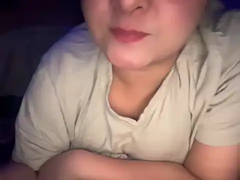 Snapshot of Hersheykaur chatting on February 14, 2026, 9:33 pm Hersheykaur online show from February 14, 2026, 9:33 pm