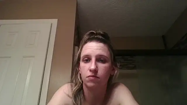 sexyymeli online show from February 19, 2026, 2:51 am