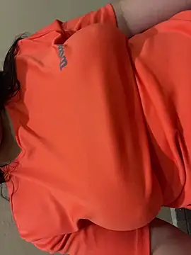 Snapshot of Putitamorbosa chatting on February 11, 2026, 7:02 am Putitamorbosa online show from February 11, 2026, 7:02 am