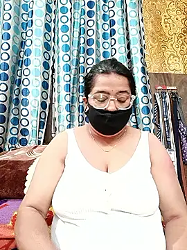 GangbangCouple online show from March 5, 2026, 11:50 am