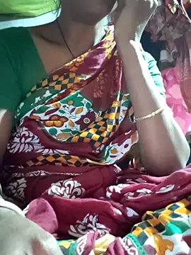 Sweet-runi online show from February 11, 2026, 4:12 pm