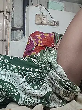 Sweet-runi online show from April 5, 2026, 7:05 am