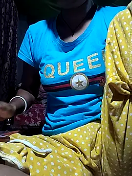 Sweet-runi online show from June 26, 2026, 2:38 am