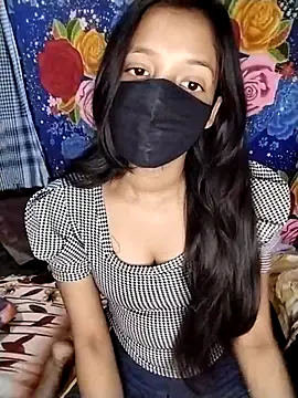 Naina-hott online show from February 6, 2026, 8:12 pm