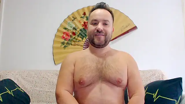 Hairy9inch online show from April 8, 2026, 10:48 am