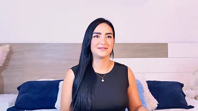 MaraGrief  online show from April 10, 2026, 11:15 am