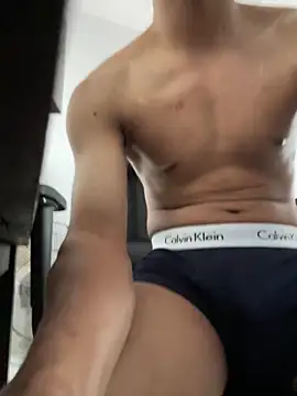 banvaomiengem online show from February 25, 2026, 5:39 am