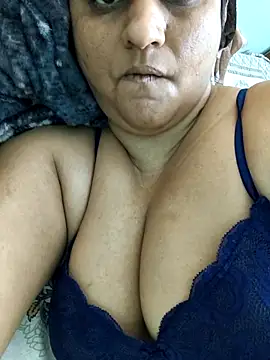 Shivangi cam online show from February 20, 2026, 7:43 am