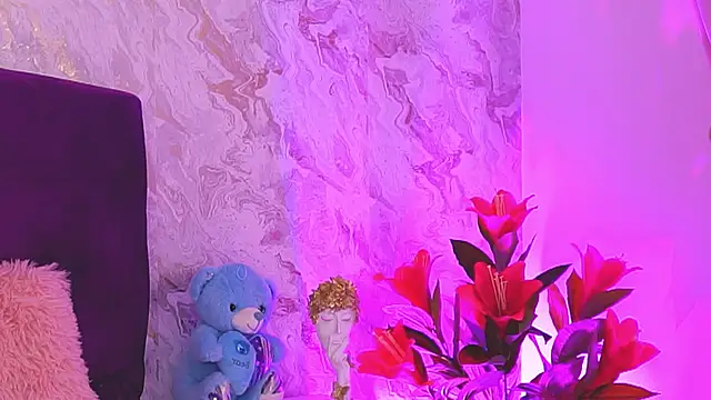 Snapshot of EllinaNuria chatting on February 23, 2026, 3:59 am EllinaNuria online show from February 23, 2026, 3:59 am