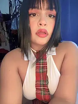 kloe sexxxy online show from March 4, 2026, 6:14 pm