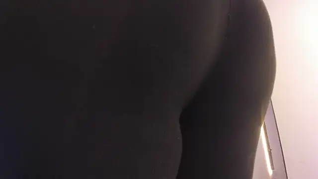 galilea marquez  online show from April 18, 2026, 11:14 am