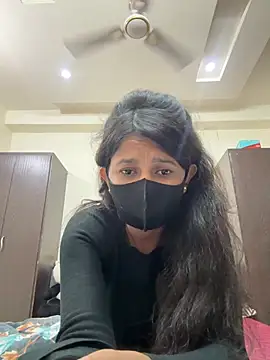 raavigirl online show from March 21, 2026, 6:00 pm