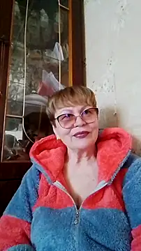 SophieBurns online show from April 18, 2026, 10:19 am