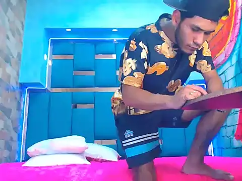 warmNoah online show from March 9, 2026, 7:07 pm