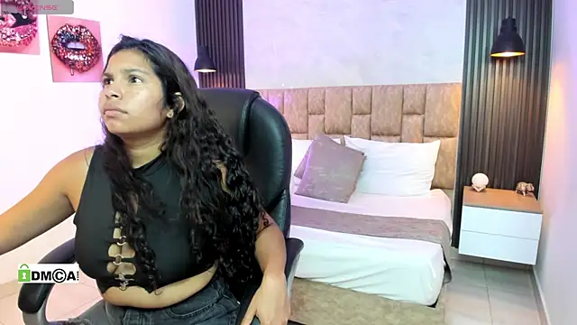 Dulcecooper1 online show from April 5, 2026, 5:10 pm