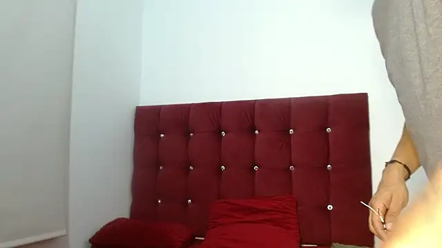 SkinnyDevil12 online show from February 26, 2026, 3:27 am