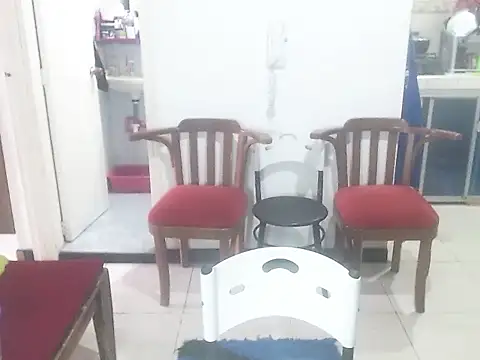 Charlotte gray  online show from April 14, 2026, 7:53 pm