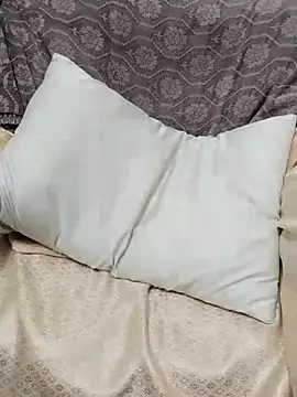 Tamil sexy doll online show from March 4, 2026, 9:43 pm