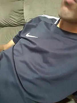 MOREN044 online show from February 12, 2026, 5:08 pm