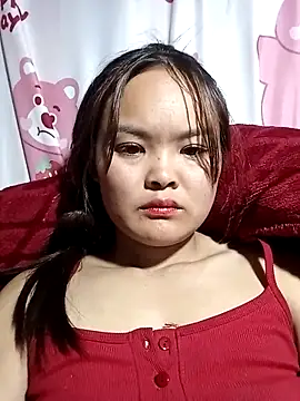 Luminana online show from February 19, 2026, 1:45 am