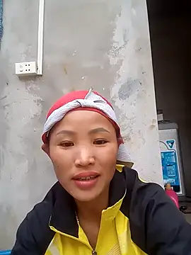 Snapshot of nhynhy11 chatting on March 3, 2026, 12:39 am nhynhy11 online show from March 3, 2026, 12:39 am