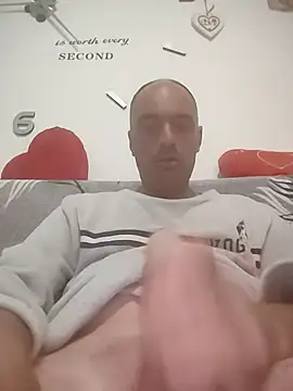 circott online show from April 6, 2026, 7:26 pm