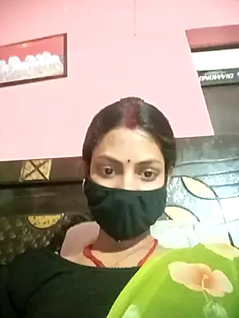 BIG QWEEN NO1 online show from March 19, 2026, 8:07 am