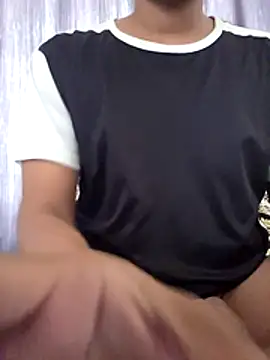 boyrir online show from February 6, 2026, 7:23 am