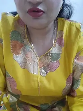 Snapshot of SexybeboX chatting on June 26, 2026, 5:45 am SexybeboX online show from June 26, 2026, 5:45 am