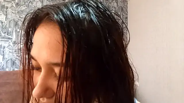 Snapshot of AnnettaBelsito chatting on May 18, 2026, 1:39 pm AnnettaBelsito online show from May 18, 2026, 1:39 pm