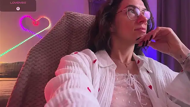 Snapshot of Katy_Kar chatting on March 2, 2026, 8:04 pm Katy Kar online show from March 2, 2026, 8:04 pm