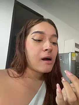 Snapshot of Emily_Harpeer chatting on February 25, 2026, 11:31 am Emily Harpeer online show from February 25, 2026, 11:31 am