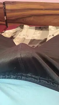 Snapshot of Melwin2807-- chatting on March 27, 2026, 8:37 am Melwin2807-- online show from March 27, 2026, 8:37 am