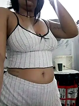 Zoe Renata online show from February 26, 2026, 8:24 am