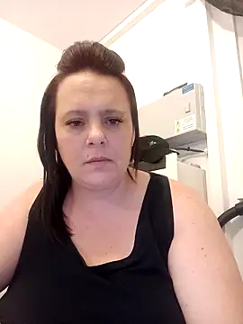 louisa36 online show from March 6, 2026, 10:28 pm