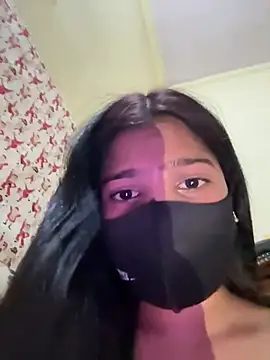 Cutedesigirl online show from February 14, 2026, 9:50 am