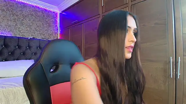 Snapshot of sarah_escobarr chatting on February 9, 2026, 1:48 pm sarah escobarr online show from February 9, 2026, 1:48 pm