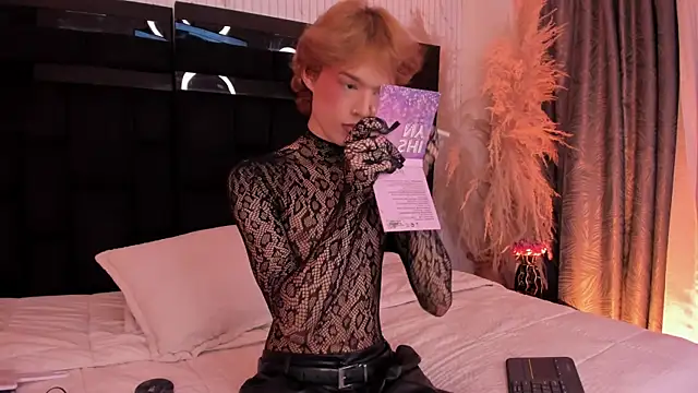 AngelDoll 1 online show from May 17, 2026, 11:34 pm