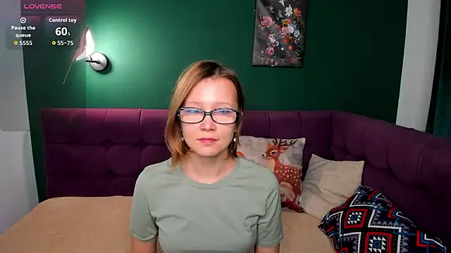 EmmaEthereal online show from March 6, 2026, 1:35 am